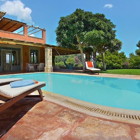Vouliagmeni Villa Atenas Quarto foto
