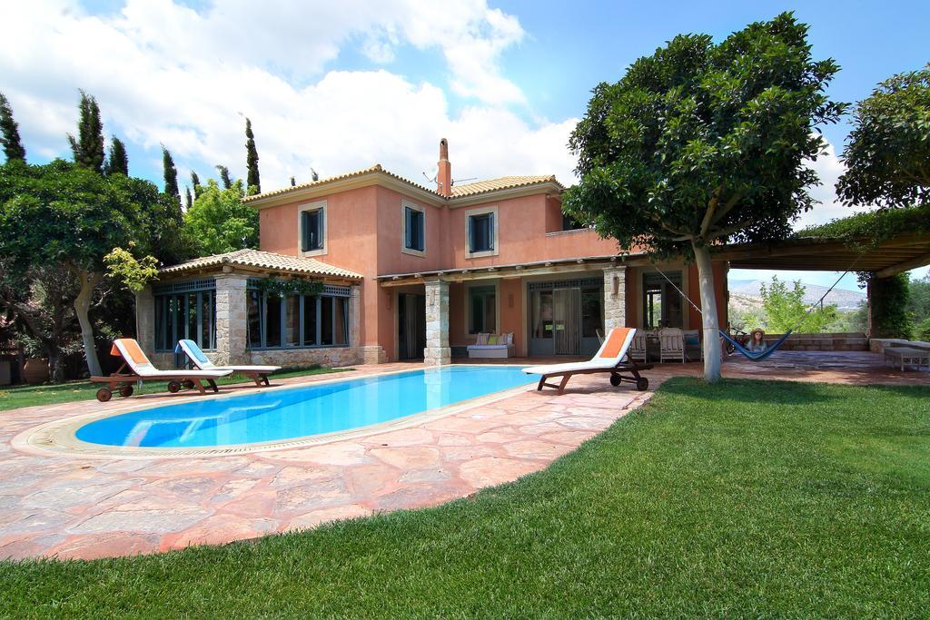 Vouliagmeni Villa Atenas Exterior foto